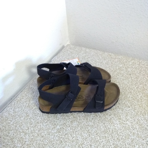 Birkenstocks Black Leather Unisex Sandals - Picture 4 of 6